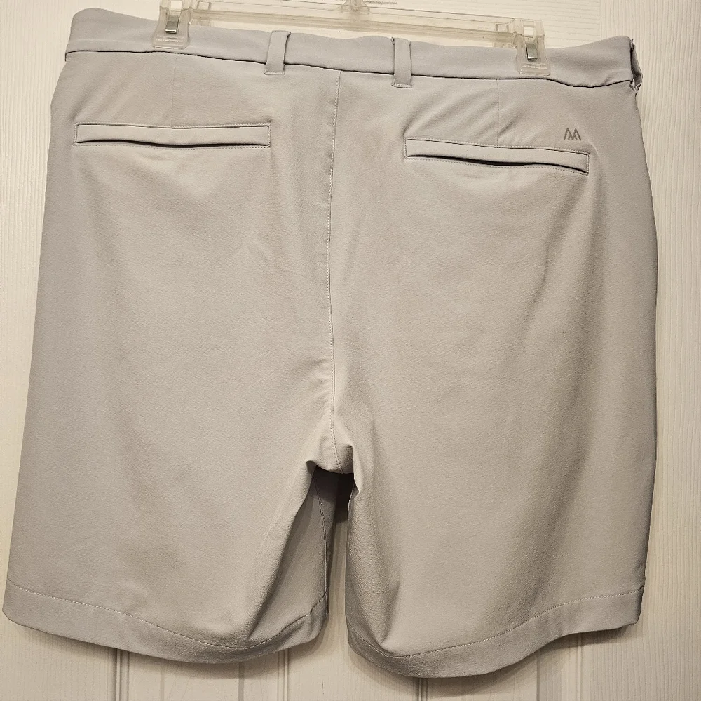 Mizzen+Main Helmsman Performance Shorts - Picture 2 of 5